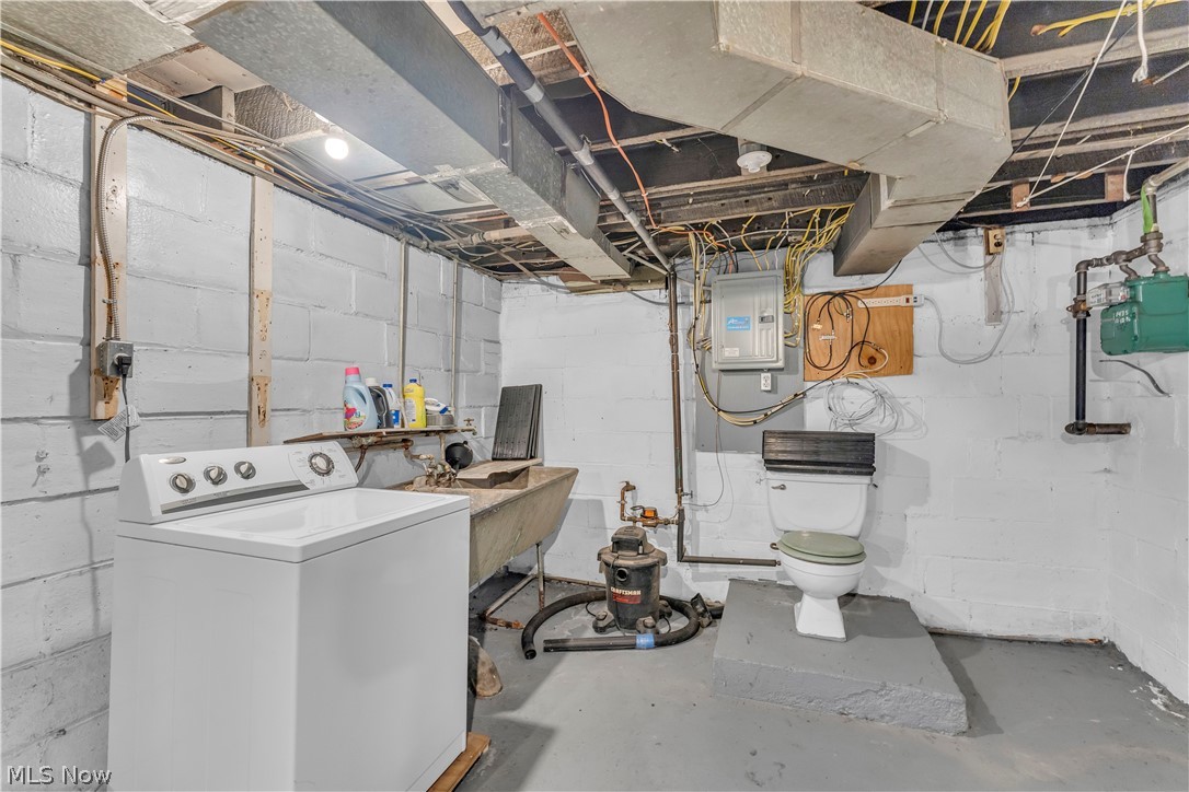 1435 27th Street NW Canton OH 44709