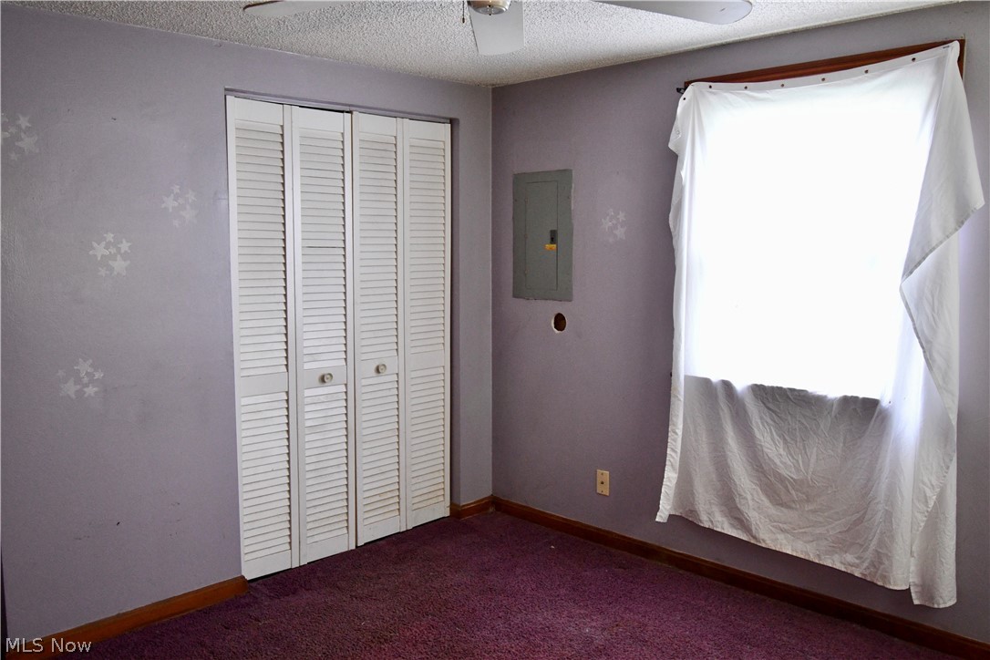 2194 Clearview Avenue NW Champion OH 44483