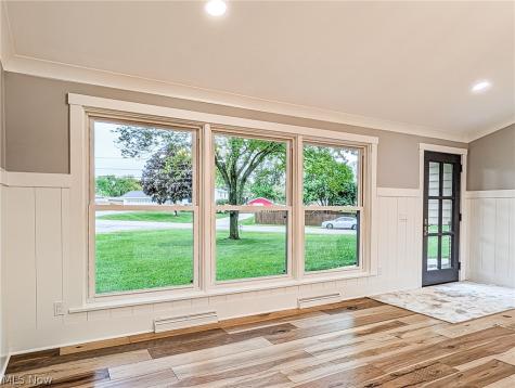 1101 Chaparrel Road SW Hartville OH 44632