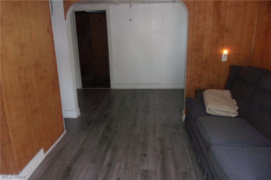 107 Jefferson Street Amsterdam OH 43903