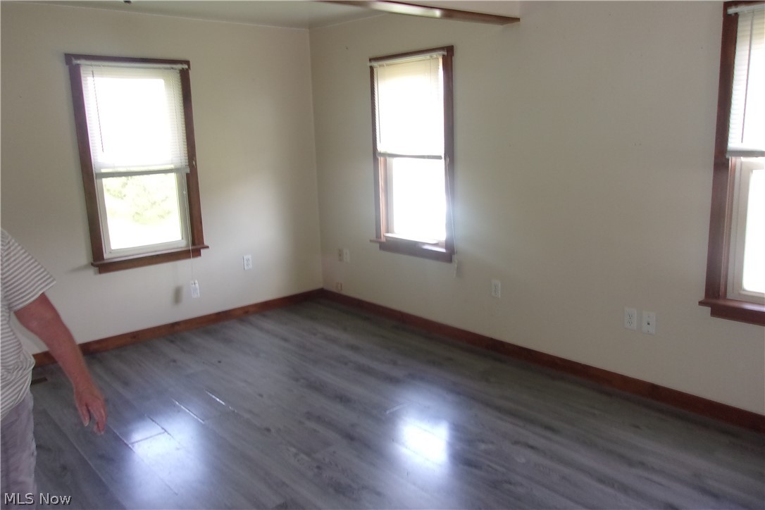 107 Jefferson Street Amsterdam OH 43903