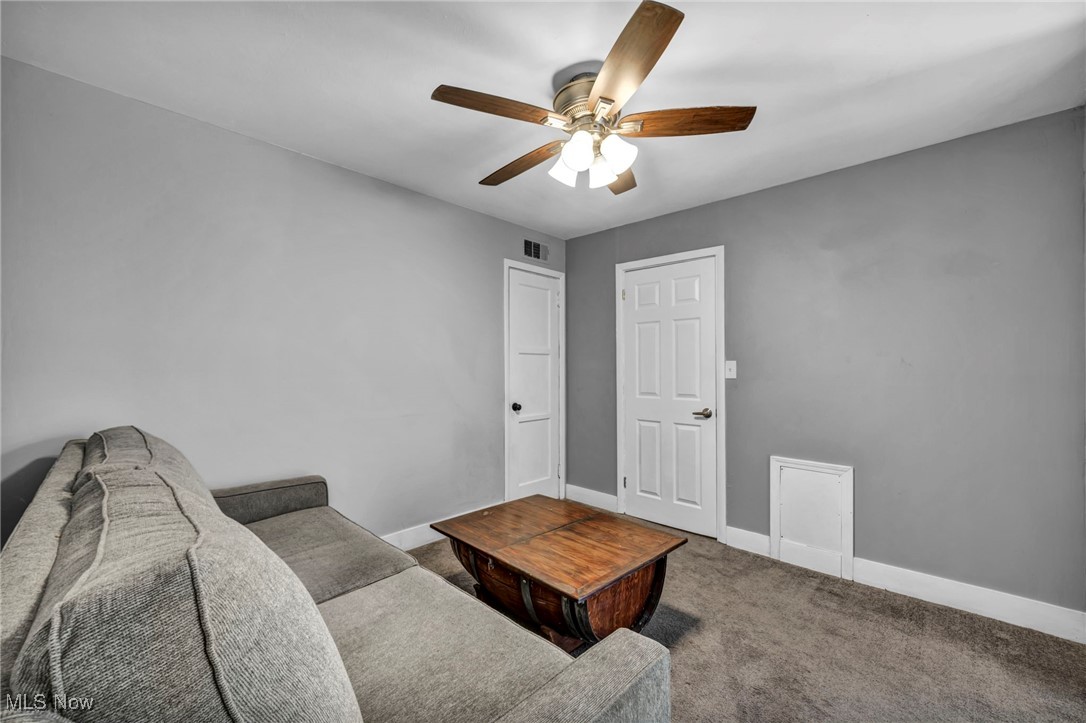 4046 W 143rd Street Cleveland OH 44135