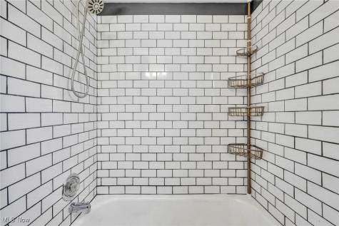 4046 W 143rd Street Cleveland OH 44135