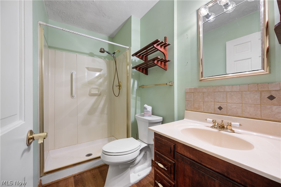 568 W Nimisila Road Akron OH 44319