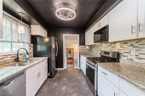 8617 Broadview Road Broadview Heights OH 44147