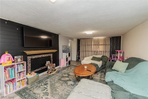 8617 Broadview Road Broadview Heights OH 44147