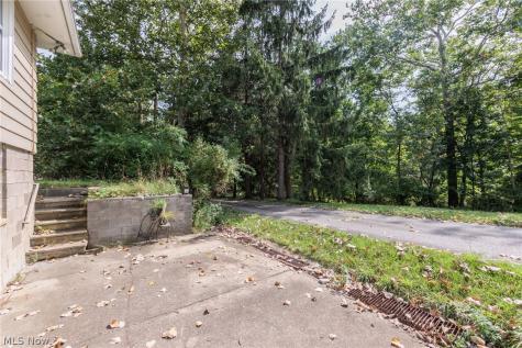 8617 Broadview Road Broadview Heights OH 44147