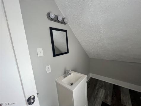3551 W 67th Street Cleveland OH 44102