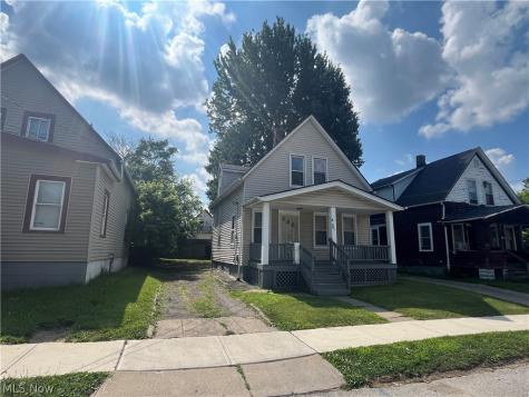 3551 W 67th Street Cleveland OH 44102