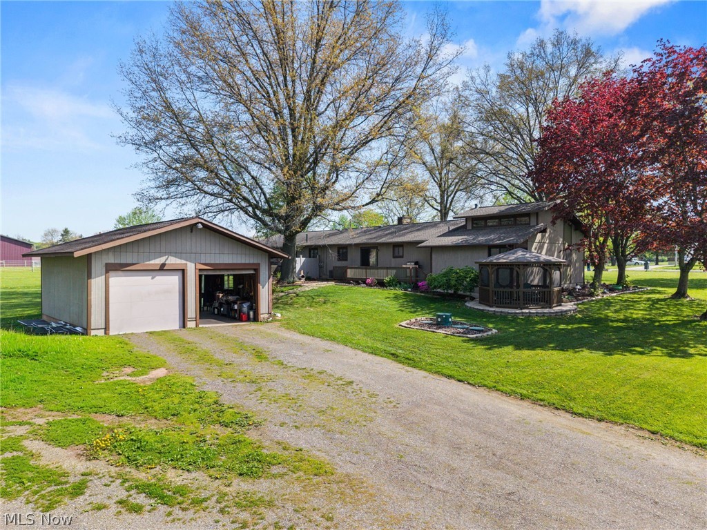 14172 & 14174 Hametown Road Doylestown OH 44230