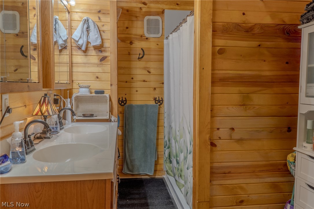 443 Dunlap Creek Road Newcomerstown OH 43832