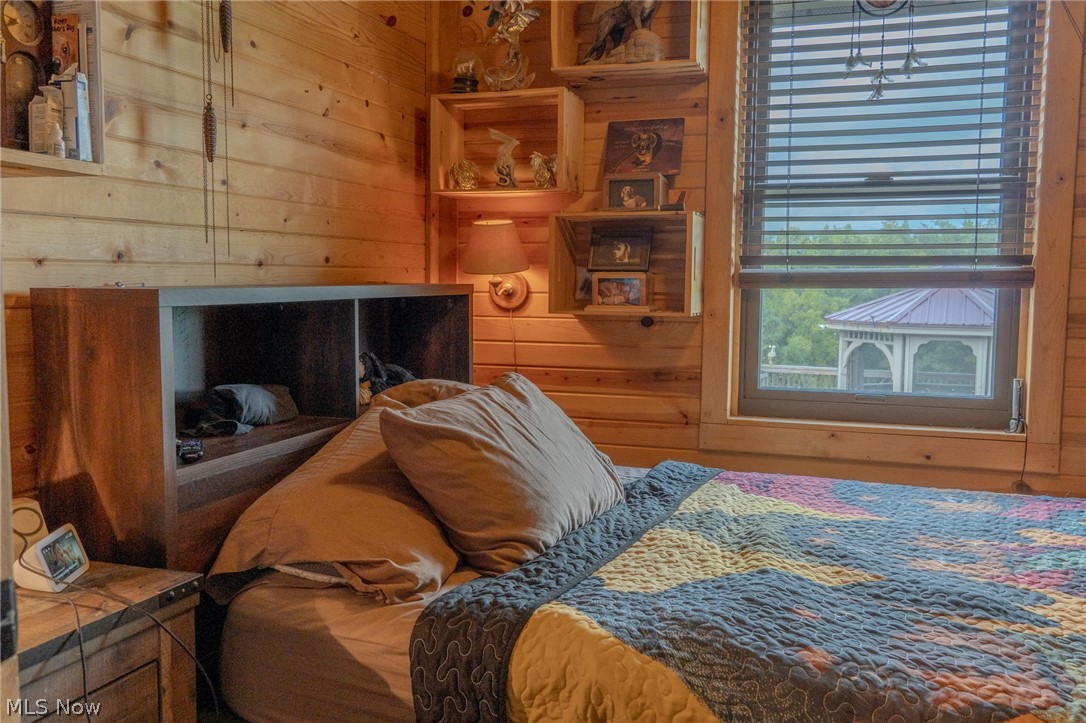 443 Dunlap Creek Road Newcomerstown OH 43832