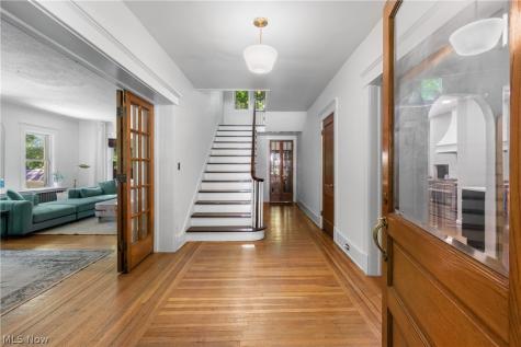 1848 Cadwell Avenue Cleveland Heights OH 44118