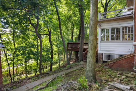1848 Cadwell Avenue Cleveland Heights OH 44118