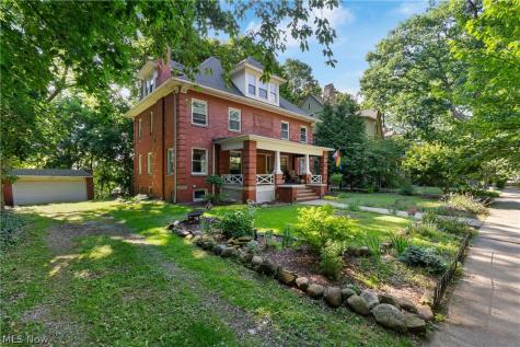 1848 Cadwell Avenue Cleveland Heights OH 44118