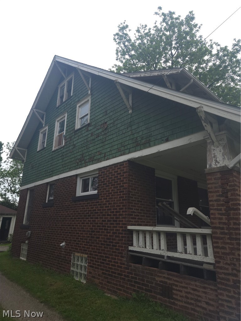 105 W Ely Street Alliance OH 44601