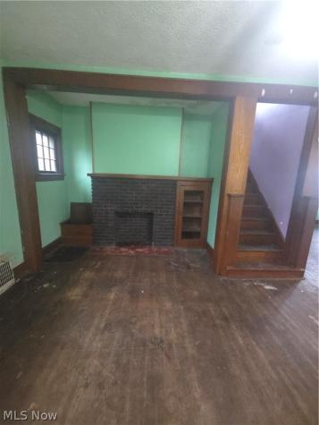 105 W Ely Street Alliance OH 44601