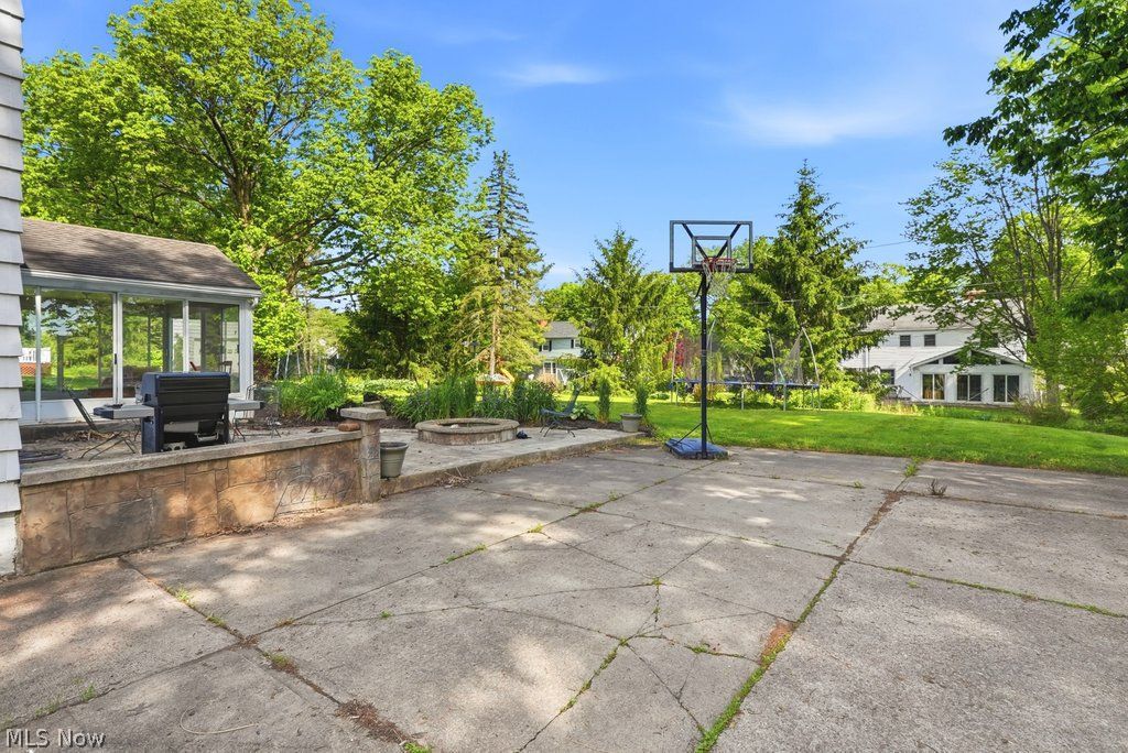 149 Colony Drive Hudson OH 44236