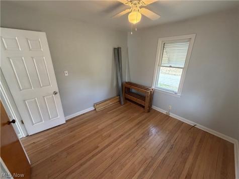 871 E 232nd Street Euclid OH 44123