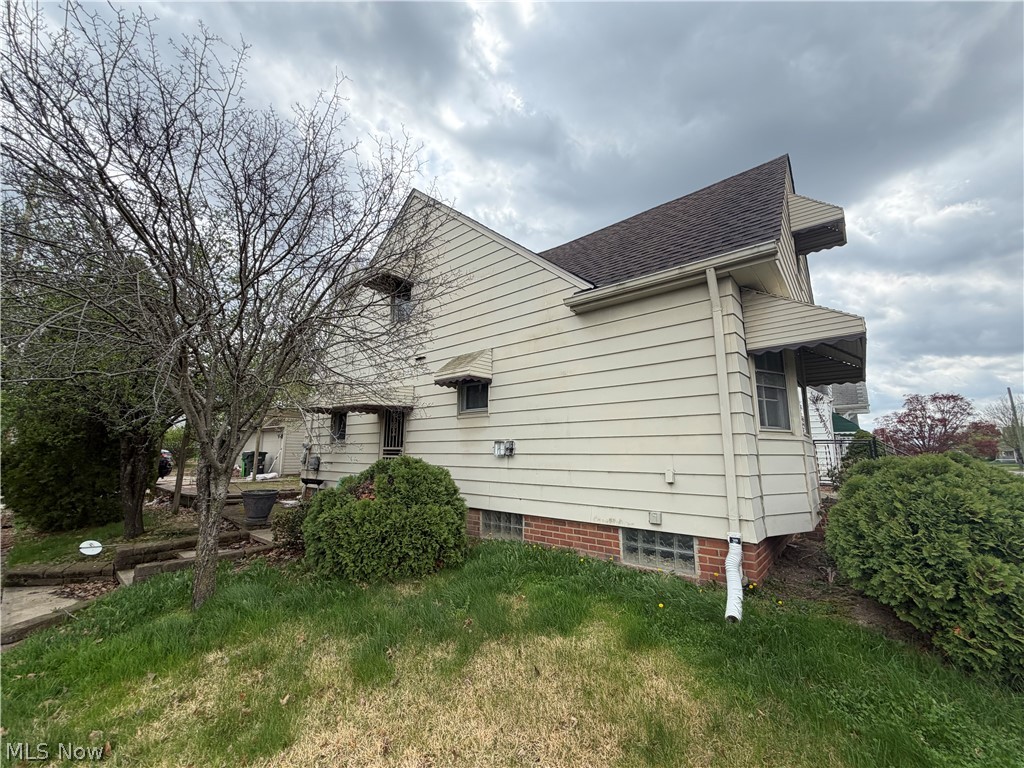 871 E 232nd Street Euclid OH 44123