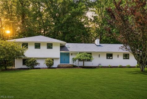 3866 Woodthrush Road Akron OH 44333