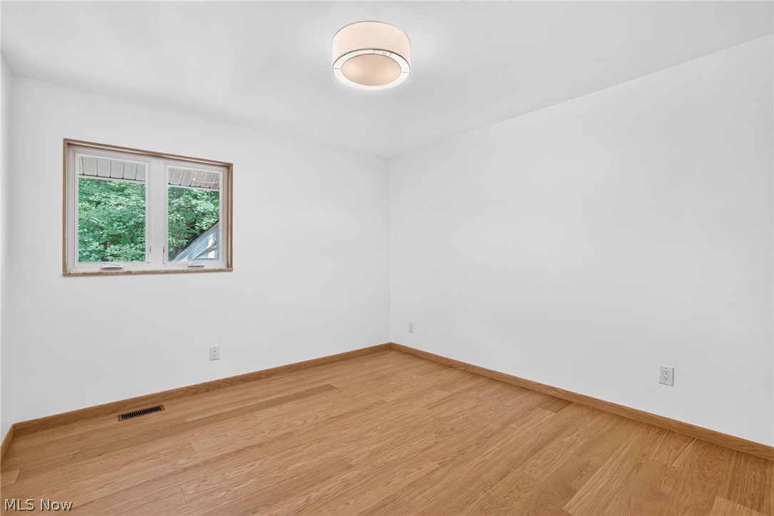3866 Woodthrush Road Akron OH 44333