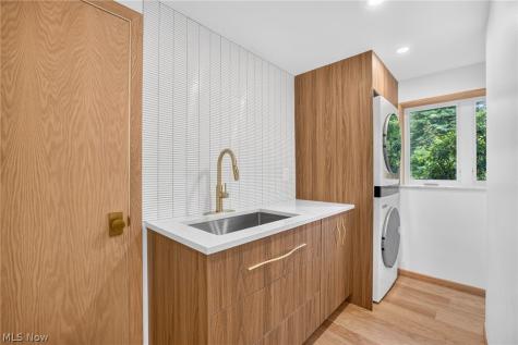 3866 Woodthrush Road Akron OH 44333