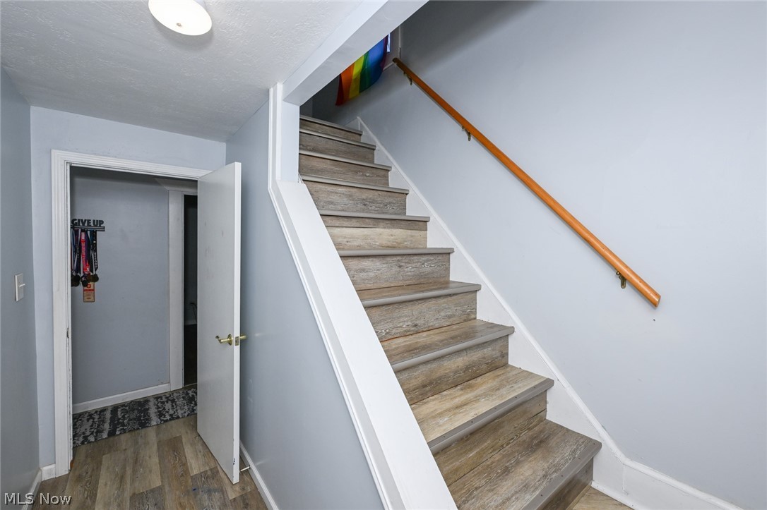 1147 Mcintosh Avenue Akron OH 44314