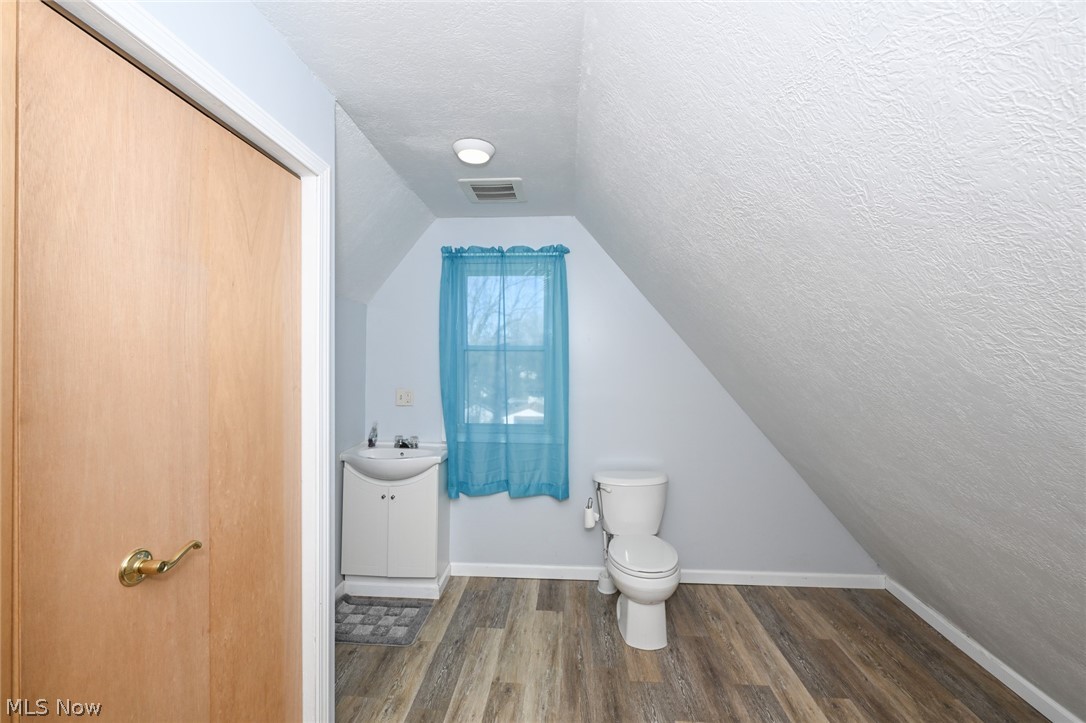 1147 Mcintosh Avenue Akron OH 44314