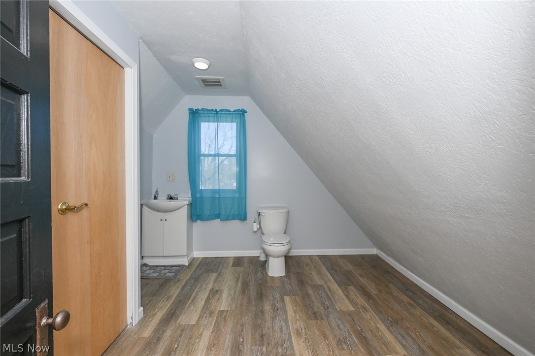 1147 Mcintosh Avenue Akron OH 44314