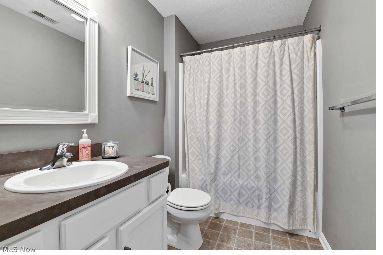 1687 Pine Drive Avon OH 44011