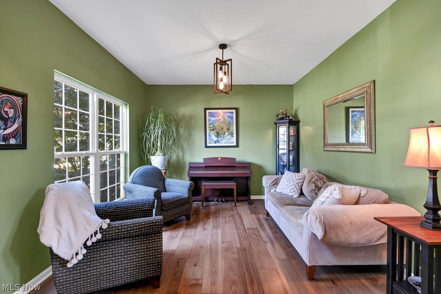 1687 Pine Drive Avon OH 44011