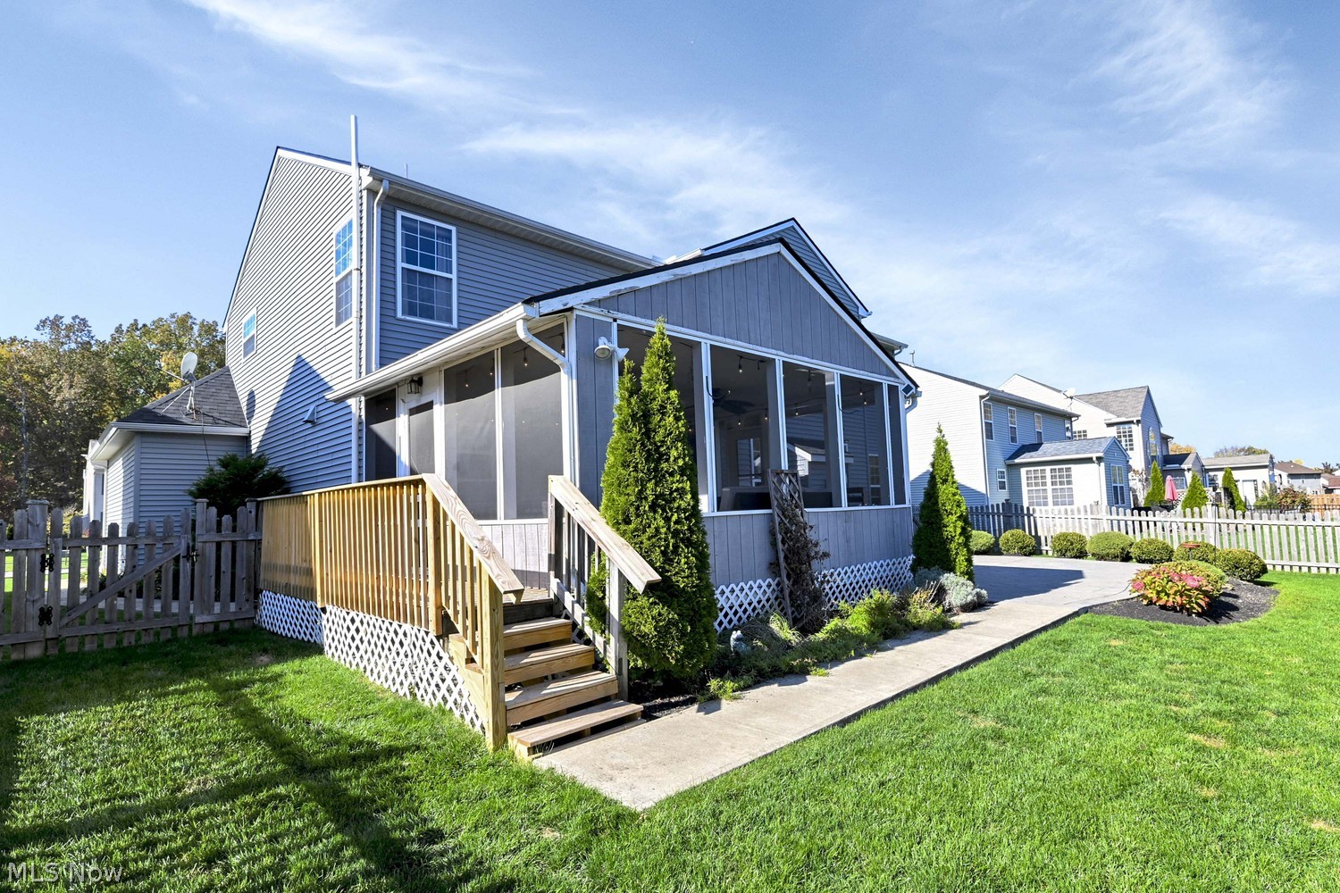 1687 Pine Drive Avon OH 44011