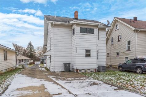 170 N Richview Avenue Youngstown OH 44509
