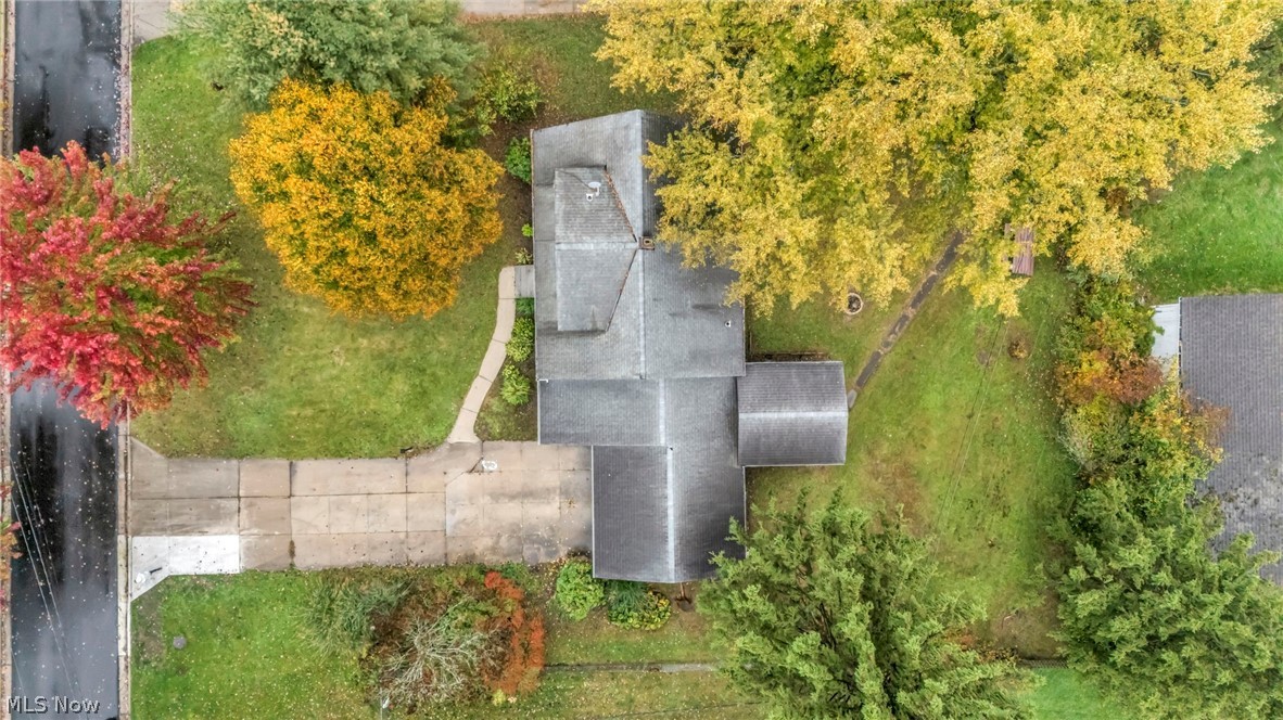 6981 Elmwood Drive Solon OH 44139