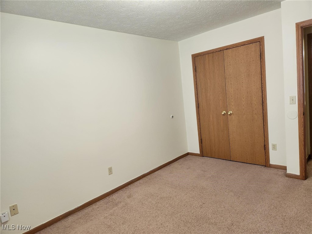 2954 Megan Circle Youngstown OH 44505