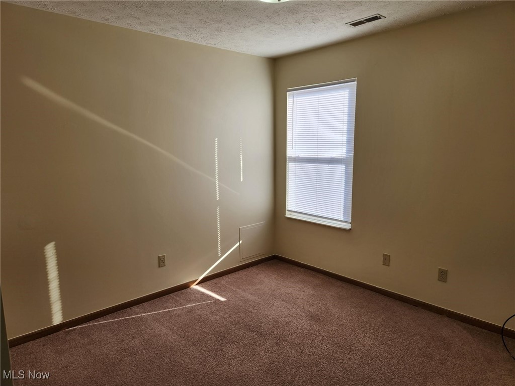 2954 Megan Circle Youngstown OH 44505