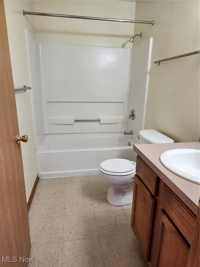 2954 Megan Circle Youngstown OH 44505