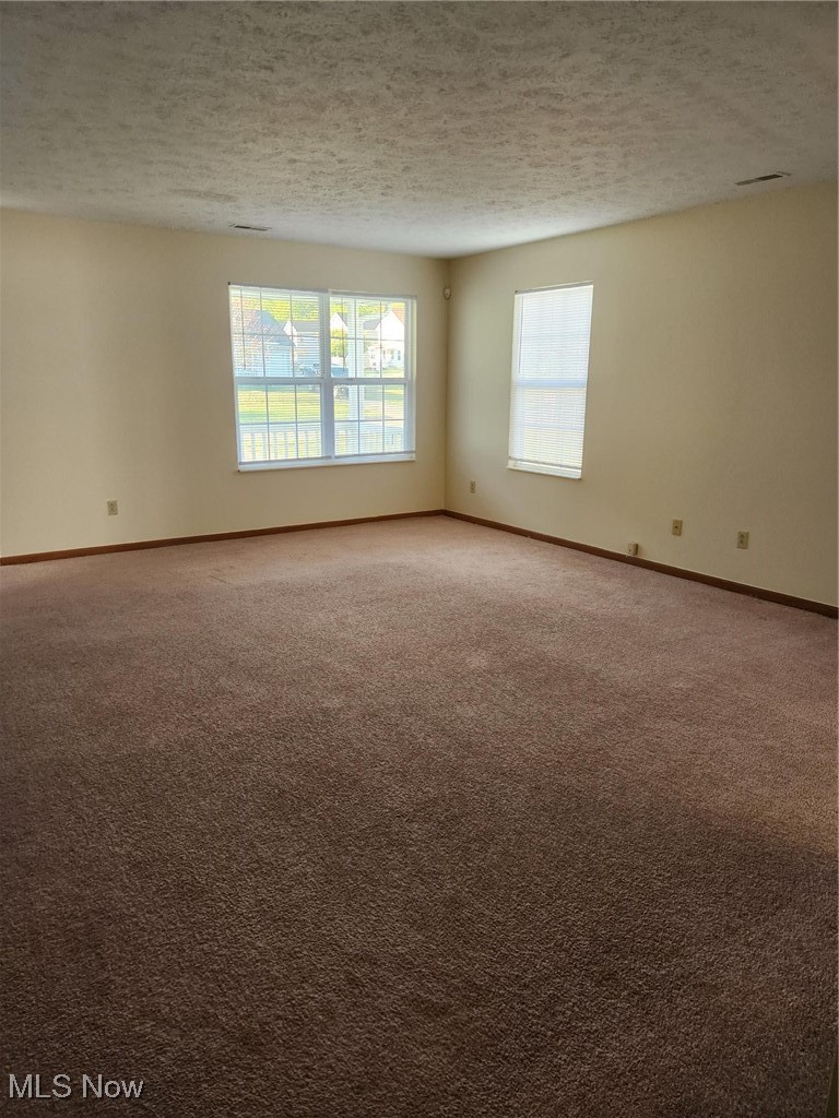 2954 Megan Circle Youngstown OH 44505