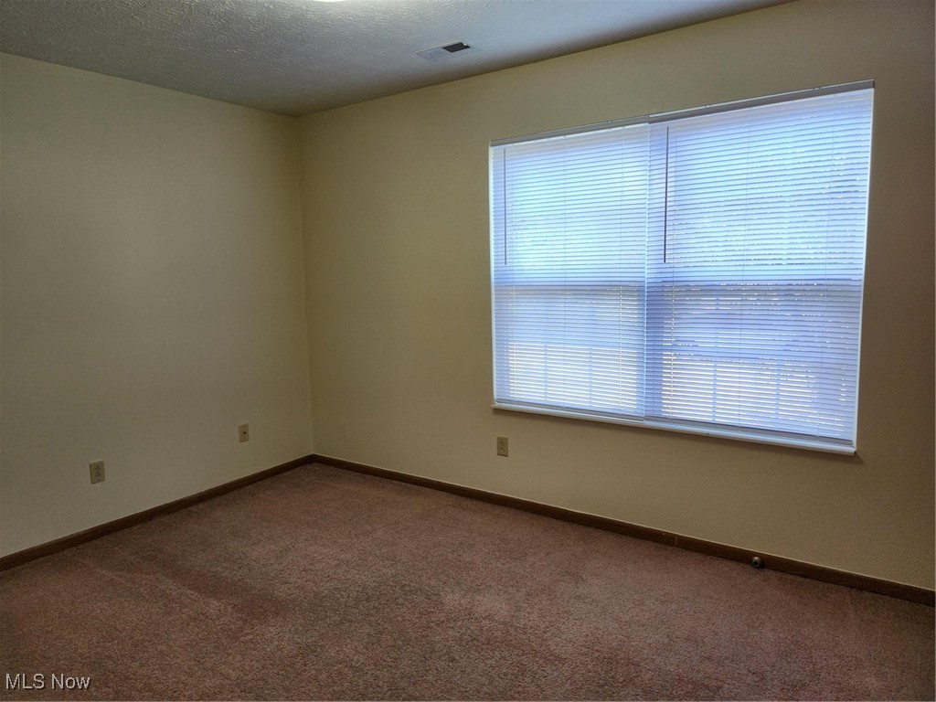 2954 Megan Circle Youngstown OH 44505