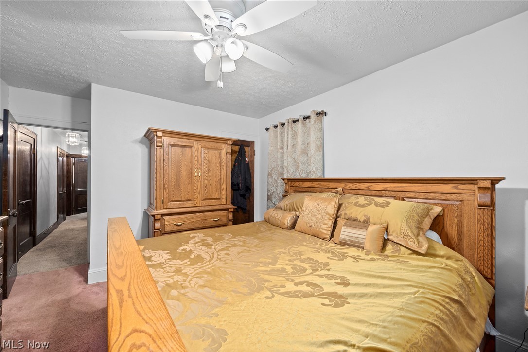 3569 Warren Road Cleveland OH 44111
