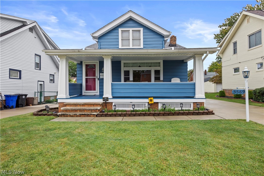 3569 Warren Road Cleveland OH 44111