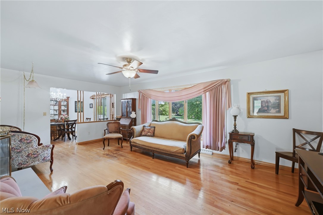 7207 Lee Road NE Brookfield OH 44403