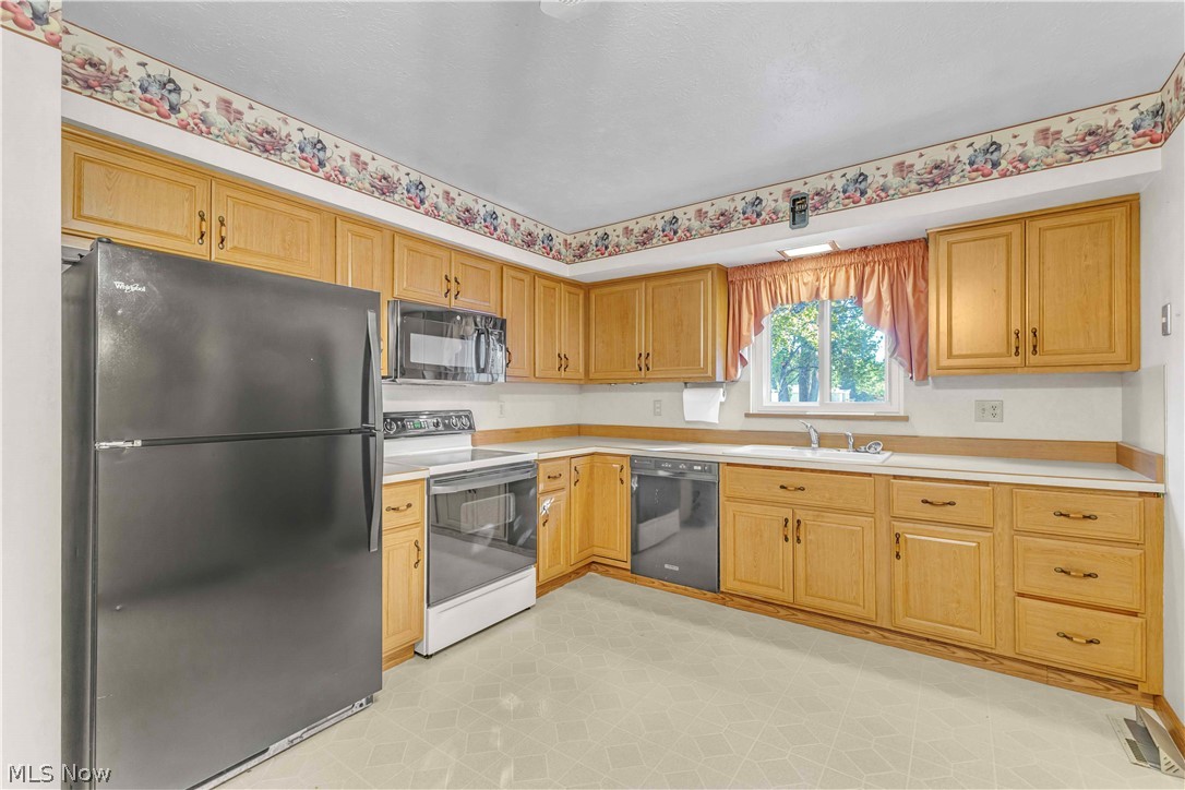 4321 Danberry Drive North Olmsted OH 44070