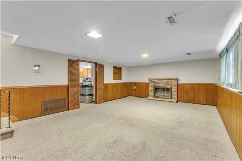 4321 Danberry Drive North Olmsted OH 44070