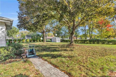 4321 Danberry Drive North Olmsted OH 44070