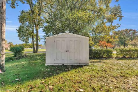 4321 Danberry Drive North Olmsted OH 44070