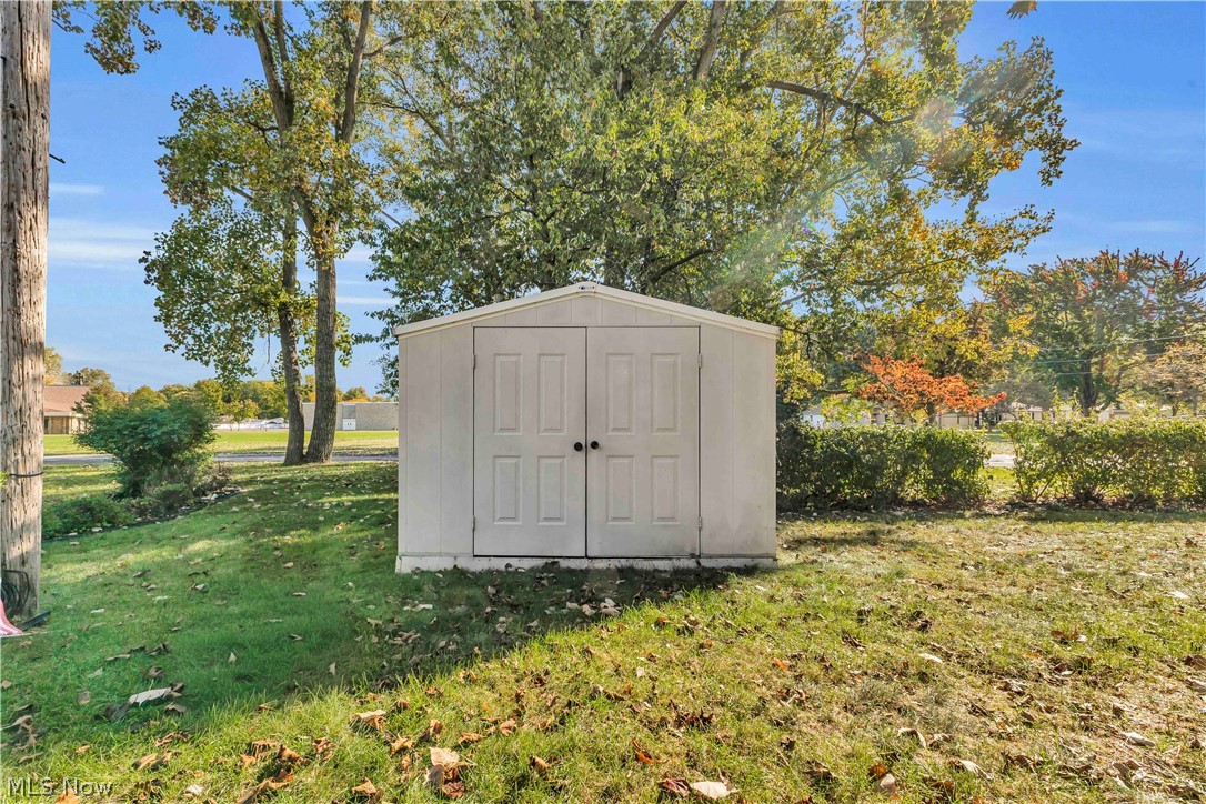 4321 Danberry Drive North Olmsted OH 44070