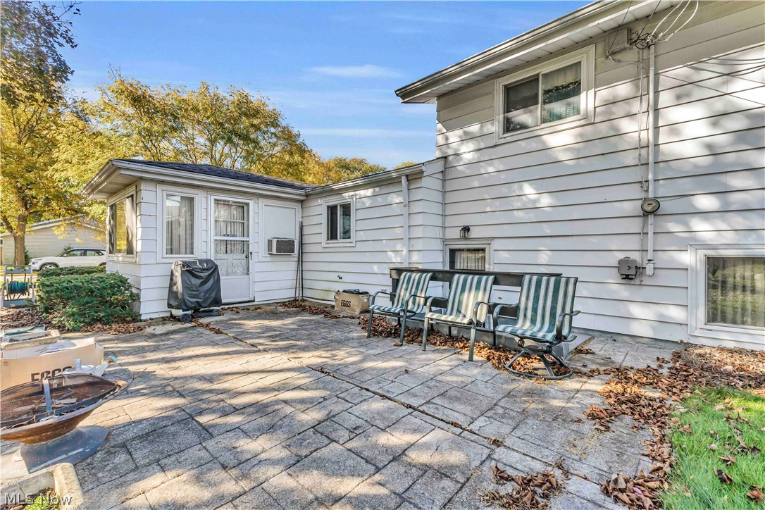 4321 Danberry Drive North Olmsted OH 44070