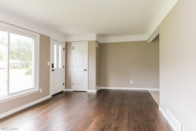 1952 Miriam Avenue Avon OH 44011
